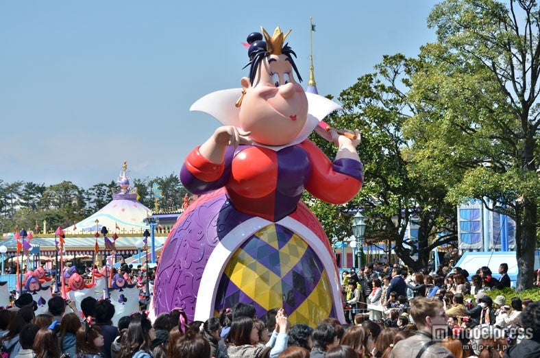 東京ディズニーリゾート30周年パレードがスタート／「ハピネス・イズ・ヒア」パレード公開