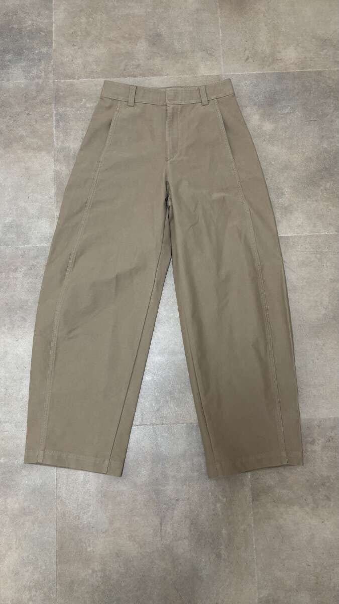 ユニクロジャージーバレルレッグパンツ ユニクロジャージーバレルレッグパンツ BEIGE