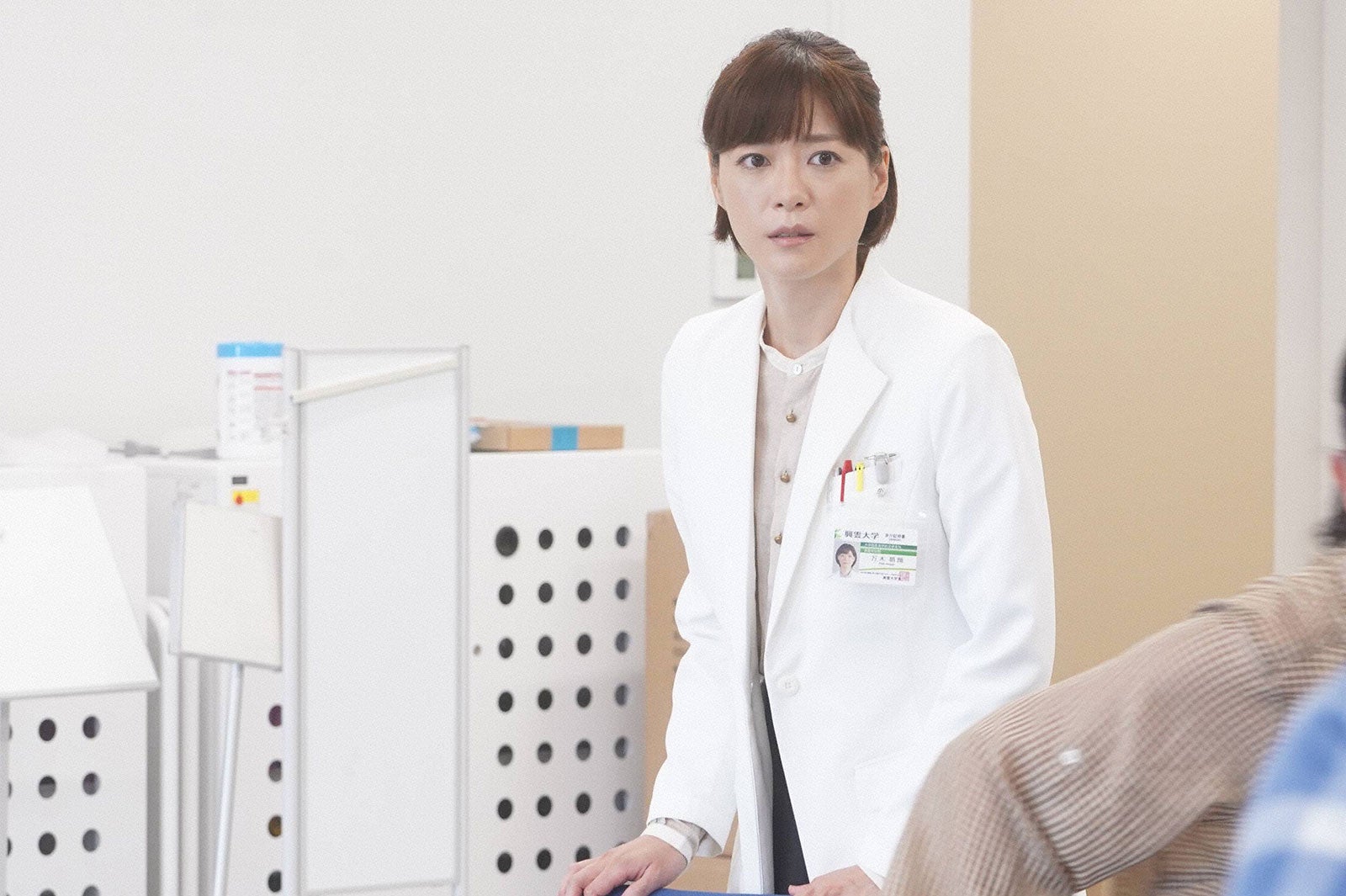 ＜監察医 朝顔 第1話＞朝顔、“奇妙な事故現場”遭遇 真相に迫る