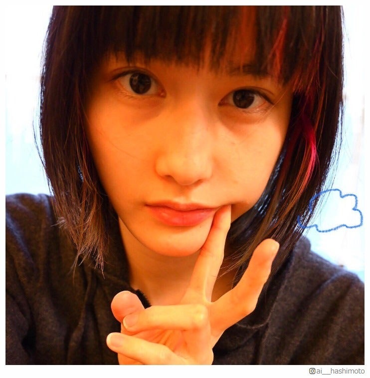 橋本愛、“無化粧無加工無フィルター”のすっぴん姿に絶賛の声「美しすぎる」「クオリティ高い」