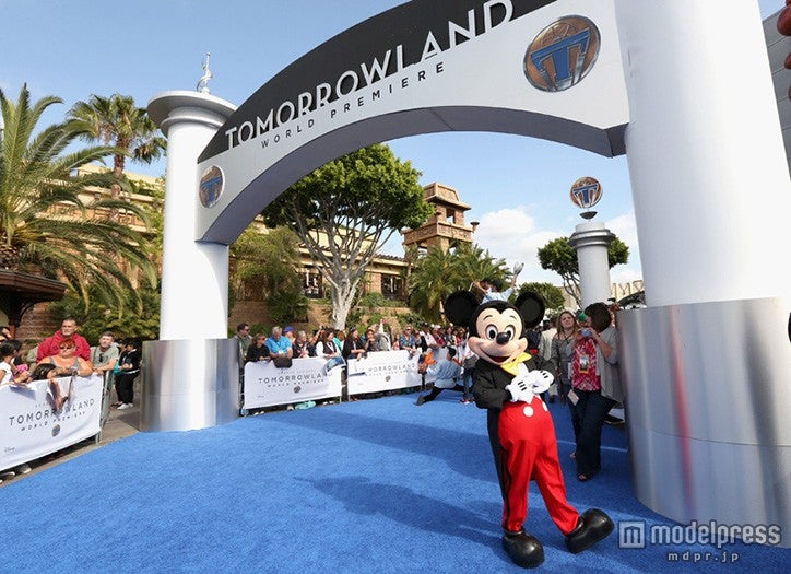 ミッキーも登場（C）2015 Disney Enterprise，inc．All Rights Reserved．