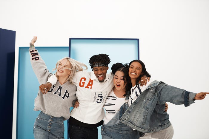 世界のスターと楽しげにダンス(提供画像)