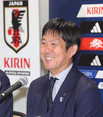森保監督 吉田麻也、南野拓実の献身的な貢献に感謝「彼らの存在がさらにチームの団結力、結束力を上げてくれた」
