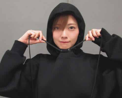 乃木坂46白石麻衣“お腹チラ見せ”ショット公開 モジモジくん風がおちゃめ<「乃木撮」先行カット公開>