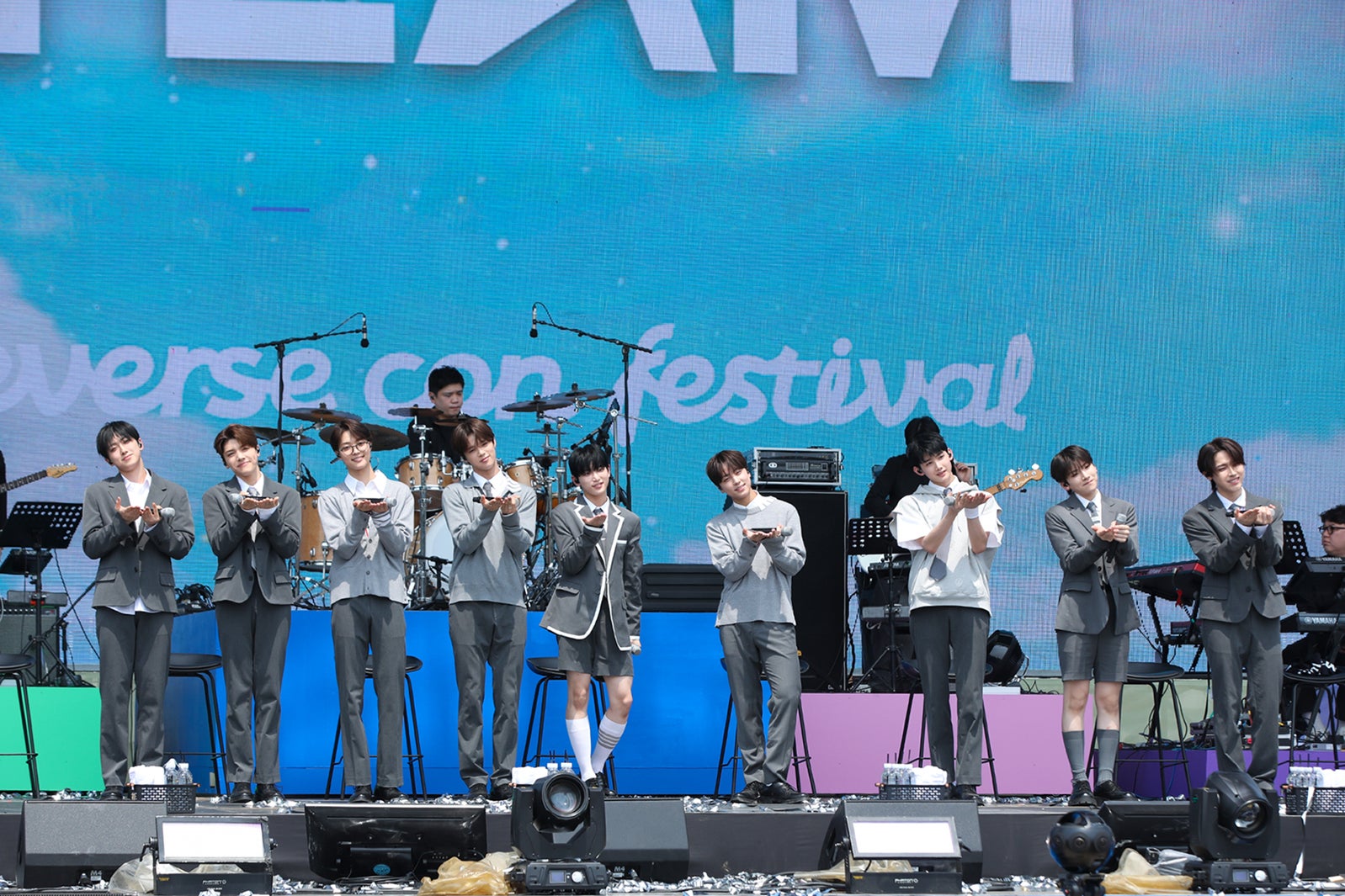 ＆TEAM（C）Weverse Con Festival