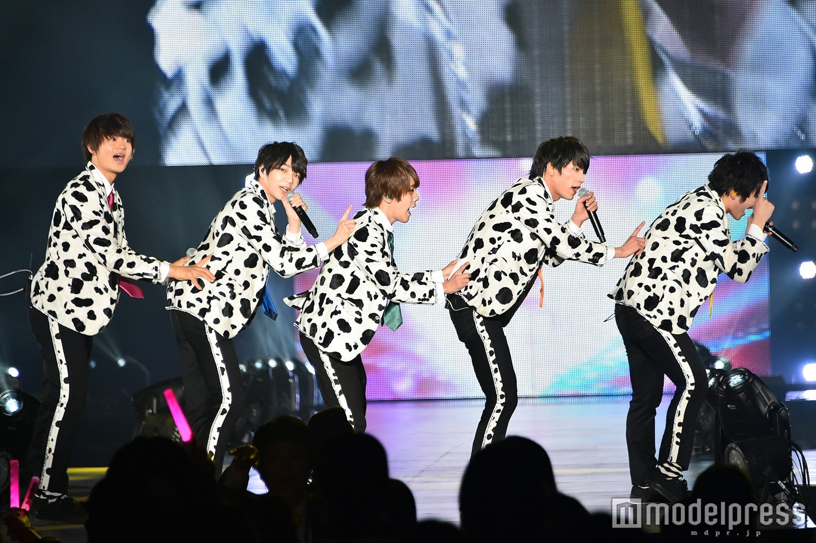 M!LK（C）モデルプレス