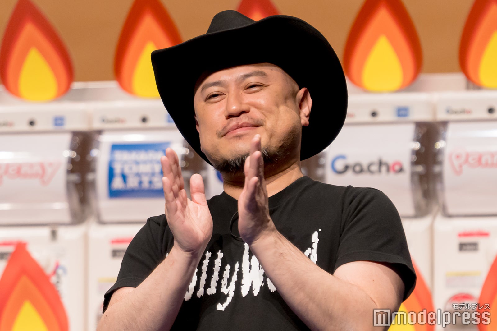 ハリウッドザコシショウ（C）モデルプレス