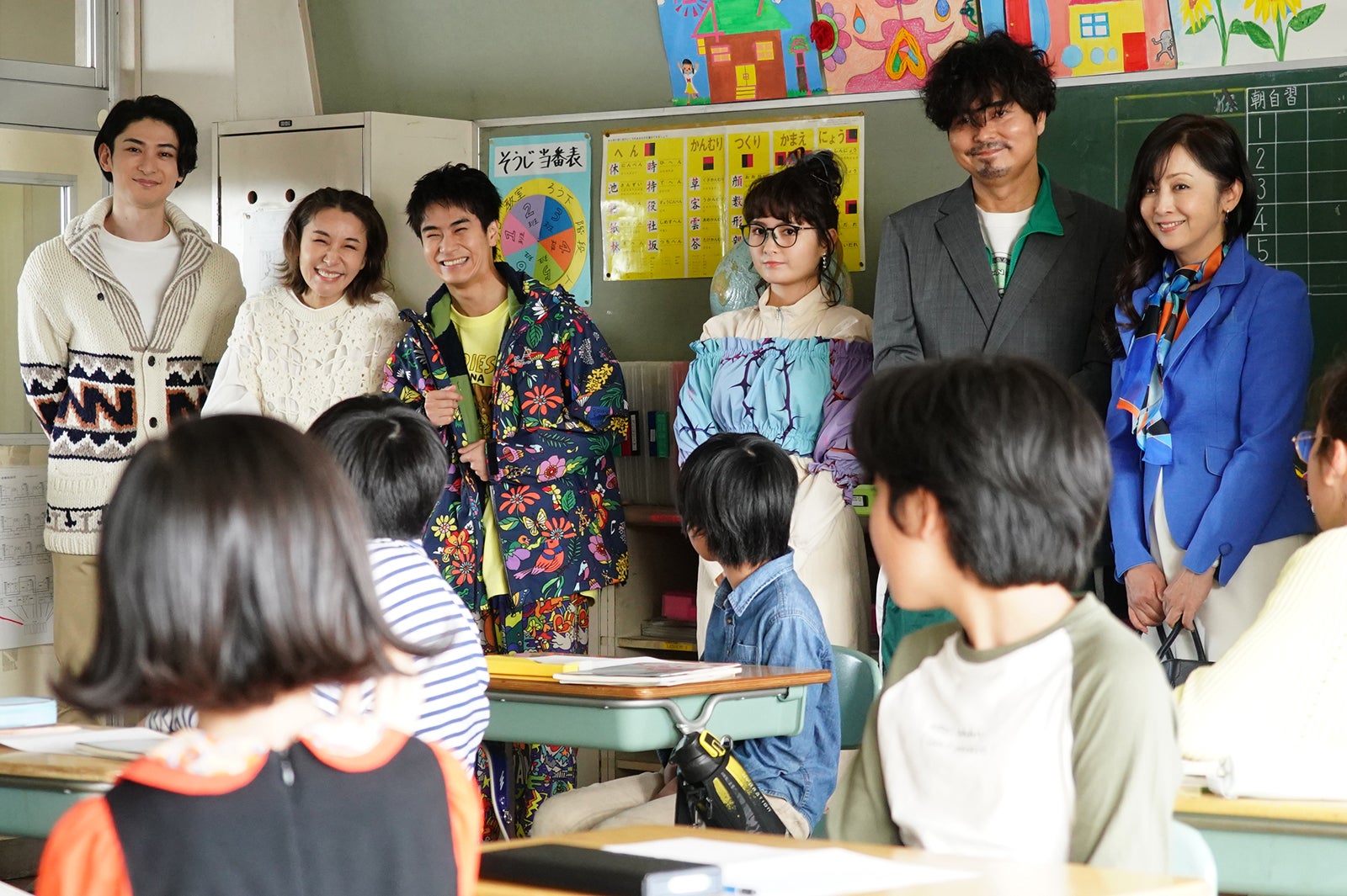 古川雄大、鈴木紗理奈、前田旺志郎、葵わかな、小澤征悦、斉藤由貴／「Dr.チョコレート」第3話より（C）日本テレビ