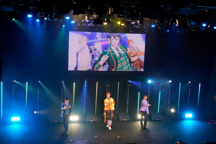 M4 「Ai for You」青山凌大、伊藤昌弘、住谷哲栄(C)LATCH! ProjectJRE