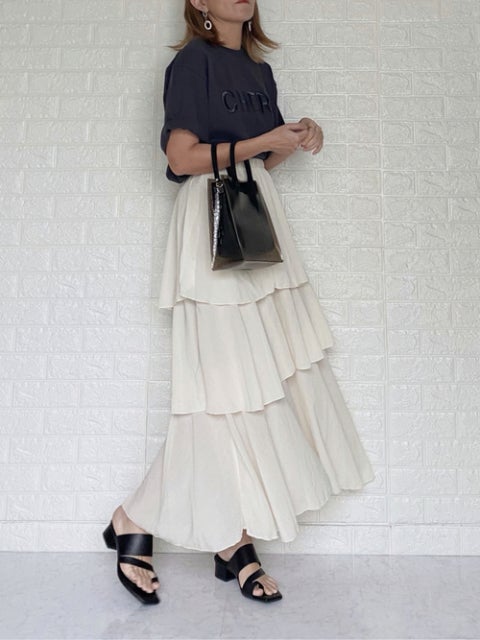 見た目買いして正解 お洒落さんの Gu 黒サンダルコーデ6style モデルプレス