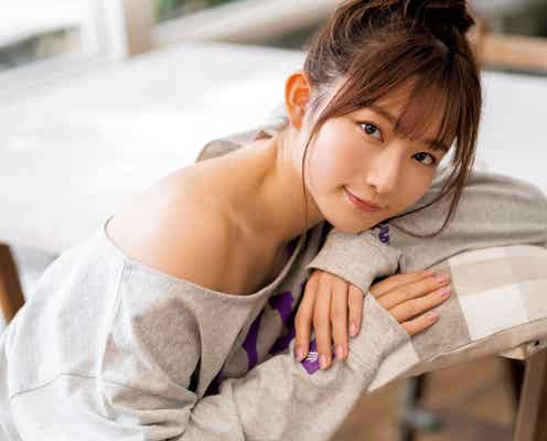 新人声優・青山なぎさ、“彼女感”溢れる姿で素肌チラ見せ