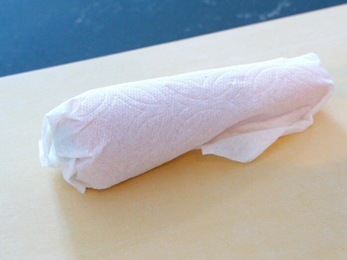 夏場はキッチンペーパーに包んで野菜室で保存を