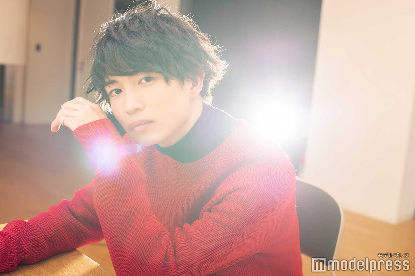 綱啓永（C）モデルプレス