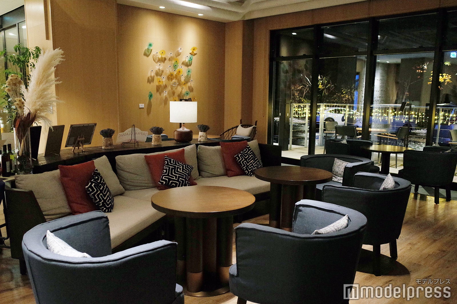 ノゾホテル（C）モデルプレス