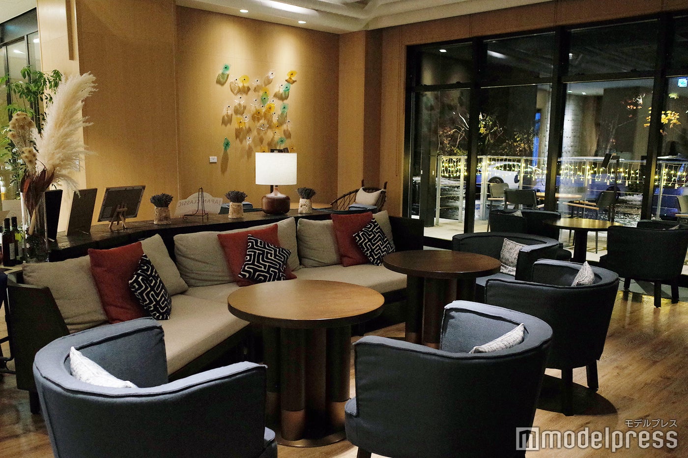 ノゾホテル（C）モデルプレス