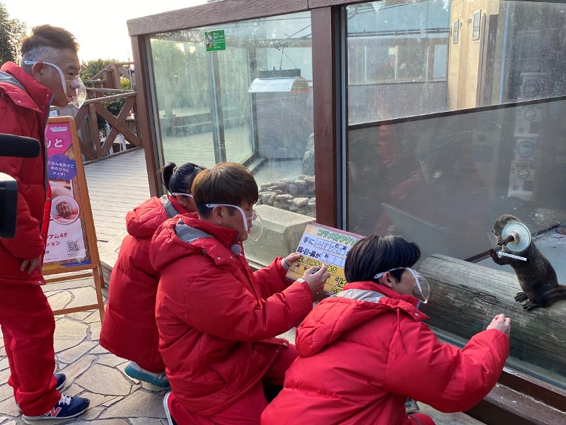 （左から）原西孝幸、山之内すず、藤本敏史、長尾謙杜（C）TBS