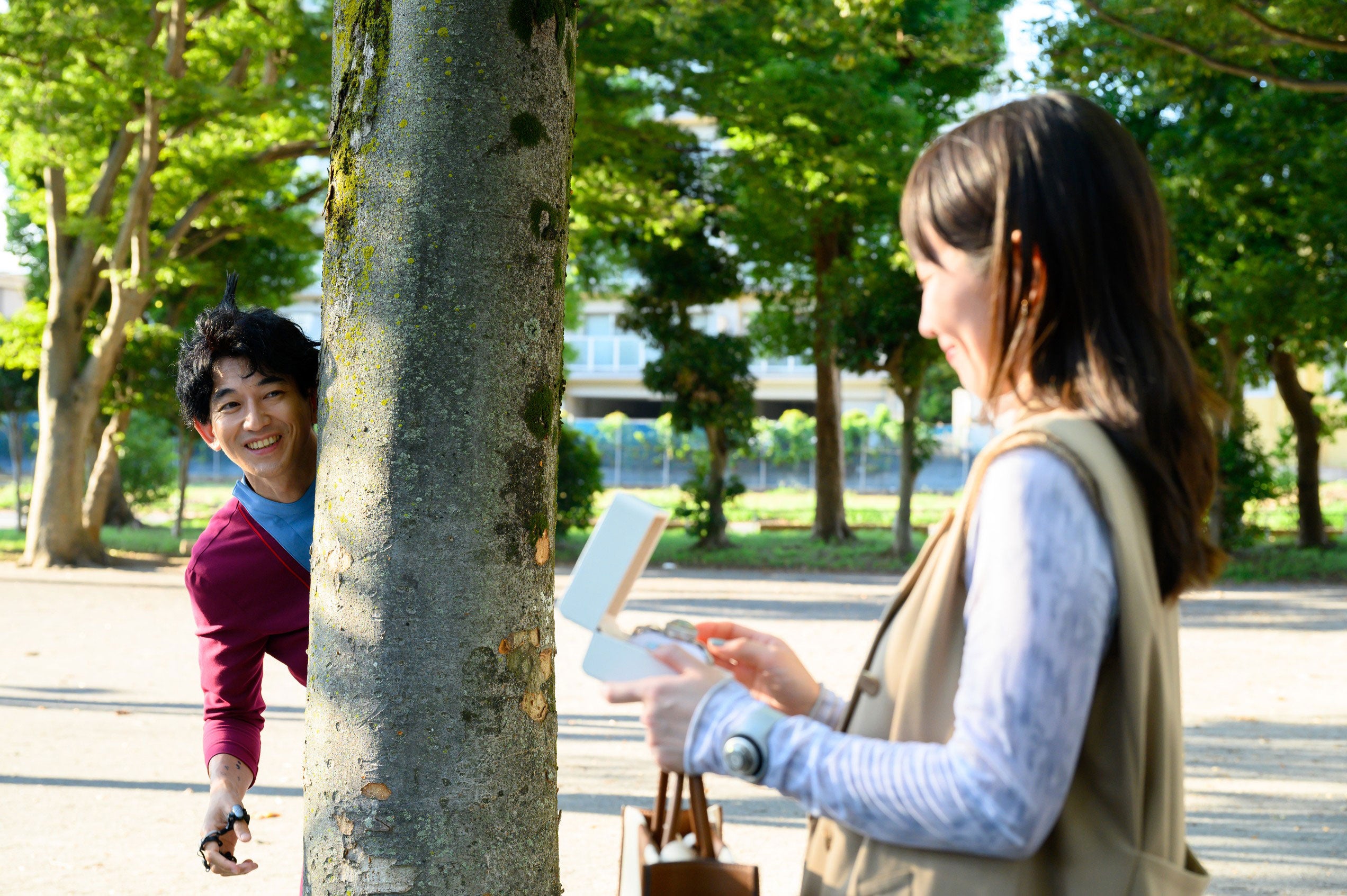永山瑛太、吉岡里帆「時をかけるな、恋人たち」第2話（C）カンテレ
