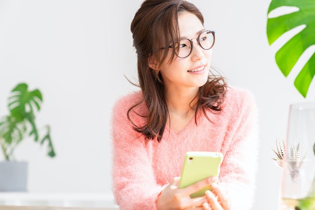 Lineで告白は基本 大人の恋愛でline告白が推奨される理由とは モデルプレス Lineで告白は基本 大人の恋愛でline告白が推奨される理由とは モデルプレス