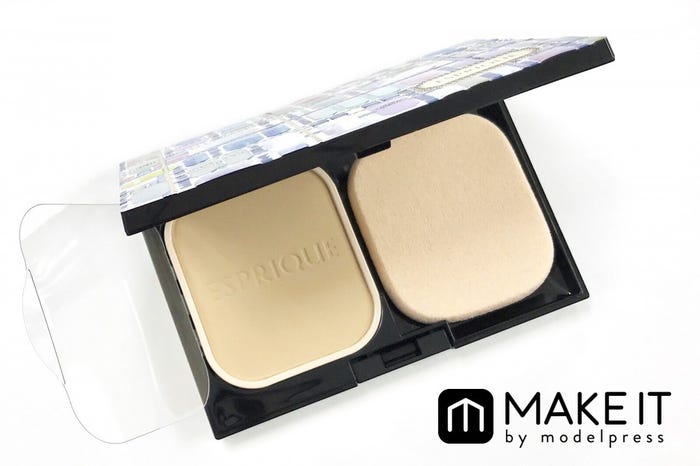 エスプリーク/シンクロフィット パクト UV/SPF26 PA++/OC-410/各2,800円(税抜)※コンパクトは限定デザイン (C)メイクイット