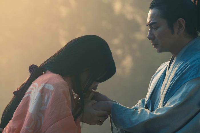 有村架純、松本潤(C)NHK