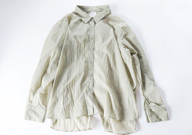 しまむら　シアーシャツ　正面