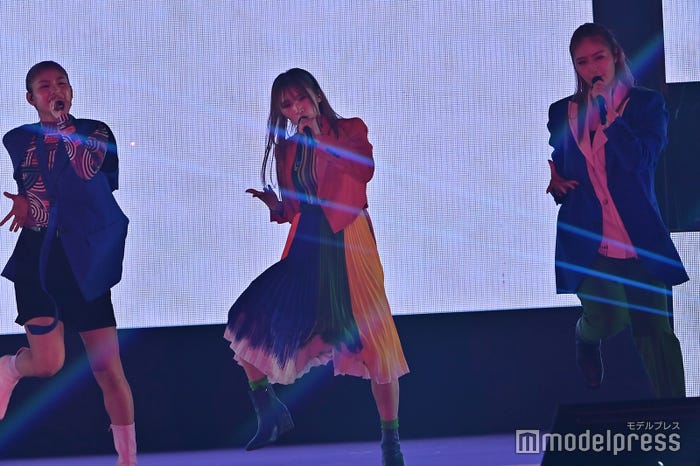 Girls2(C)モデルプレス