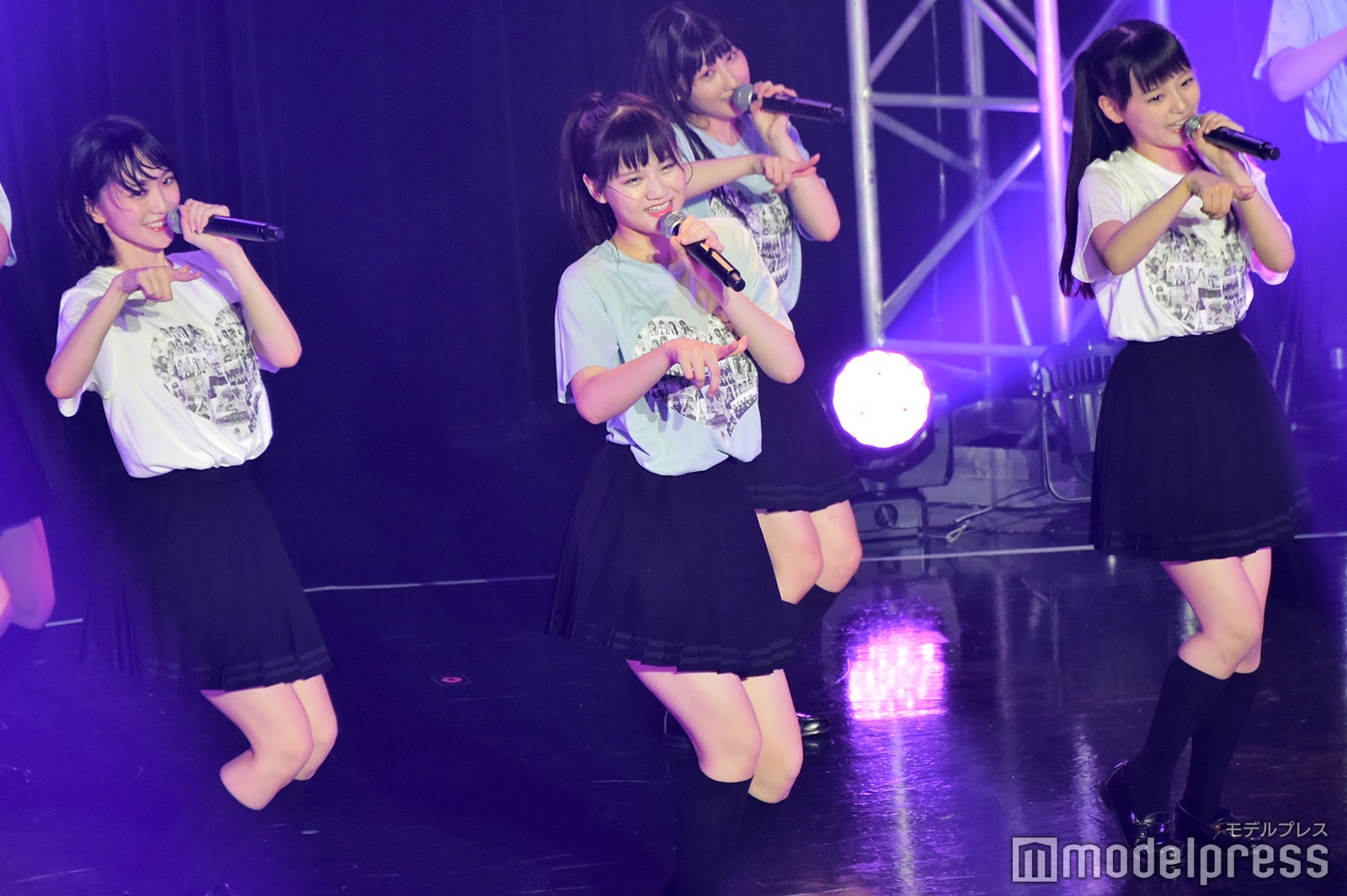 野口衣織、高松瞳、齊藤なぎさ／＝LOVE （C）モデルプレス