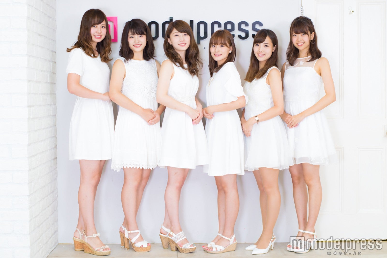 （左から）小川笑さん、辰己真梨さん、鹿田雪子さん、谷田友梨亜さん、黒川彩子さん、谷川晴菜さん（C）モデルプレス