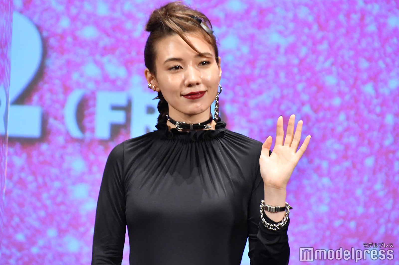 イメチェン前の仲里依紗（C）モデルプレス