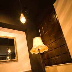 お店の内装も甘いチョコレートカラーで統一