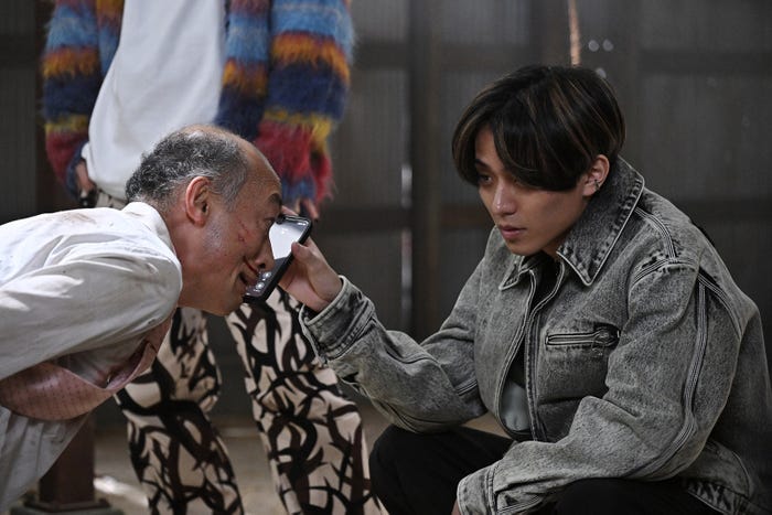 酒向芳、永瀬廉「リブート」第3話(C)TBS