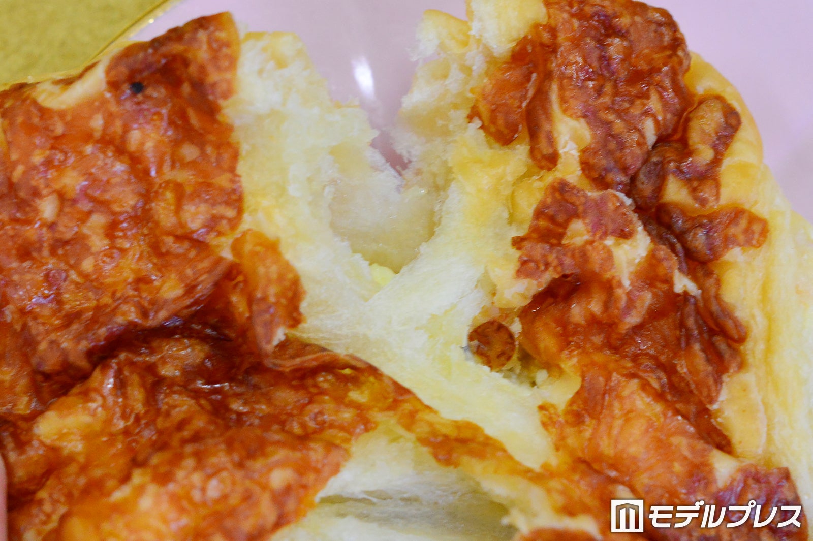 も～っちり食感チーズパン（C）モデルプレス