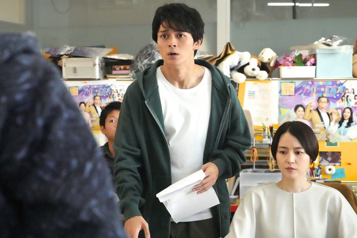 眞栄田郷敦、長澤まさみ/ 「エルピス―希望、あるいは災い―」第5話より(C)カンテレ