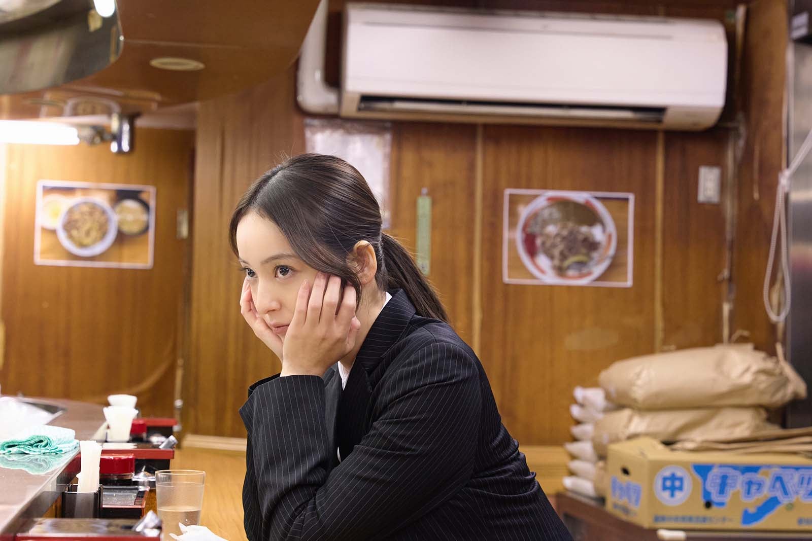 佐々木希「アイのない恋人たち」第4話より（C）ABCテレビ