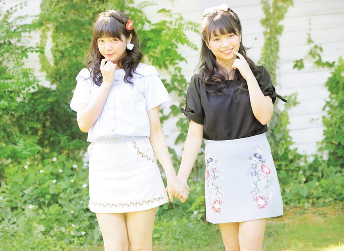 中山莉子、大原優乃(画像提供:徳間書店)