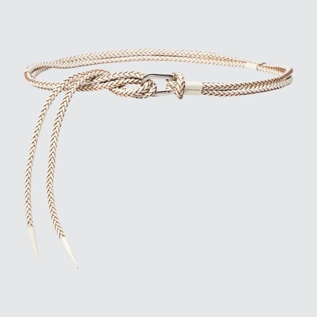 ユニクロ　ワンポイントT　ワントーンコーデ　クリーンカジュアル　EccO　イラスト　ロープベルト