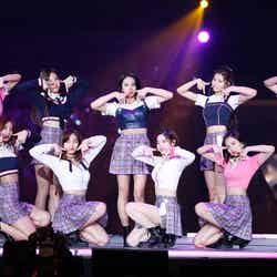 TWICE（C）CJ E&M Corporation, all rights reserved