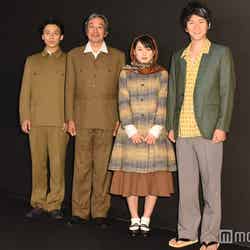 （左から）施鐘泰（JONTE）、佐戸井けん太、桜井日奈子、金井勇太（C）モデルプレス