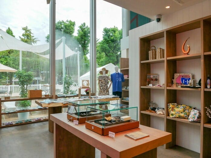 東京・神田で人気のハワイアン雑貨店のブランド「menehune collection」が横浜初出店（2022年9月1日撮影）