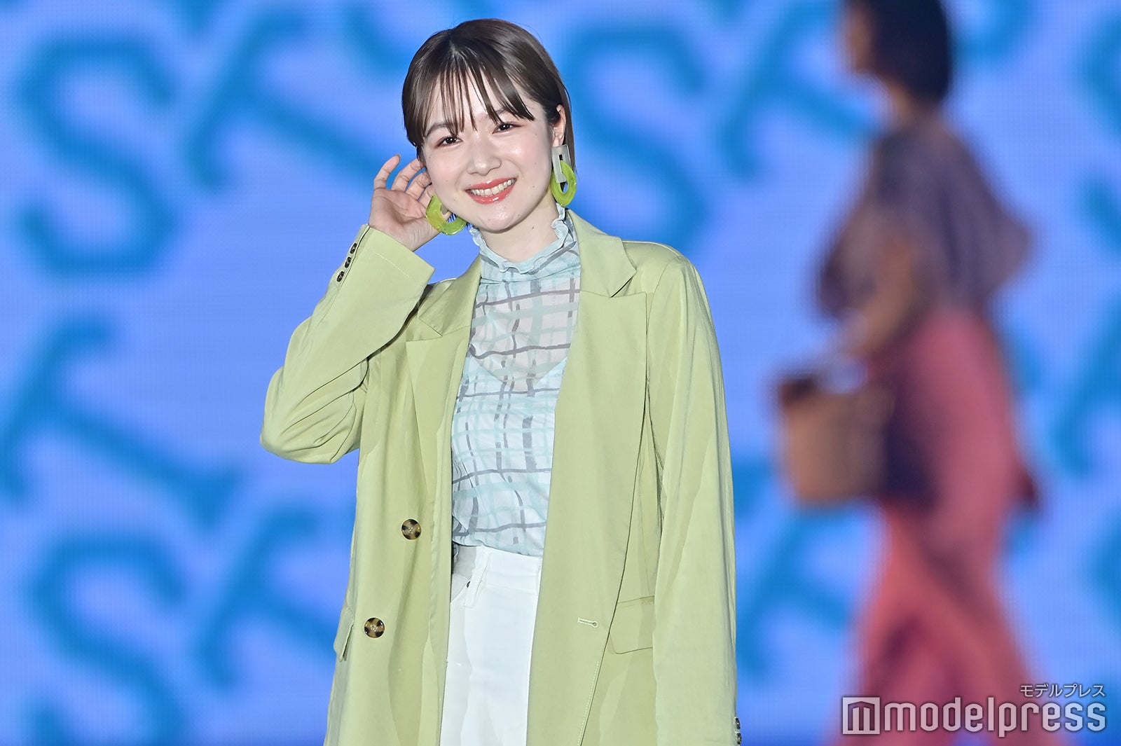 （C）モデルプレス