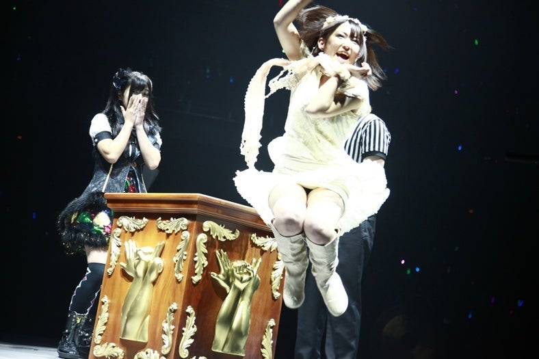 「AKB48 19thシングル選抜じゃんけん大会」の様子／(c) AKS