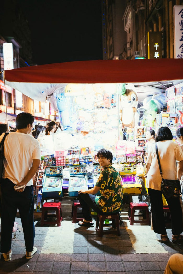 佐伯大地/撮影:荒木勇人(画像提供:ワニブックス)