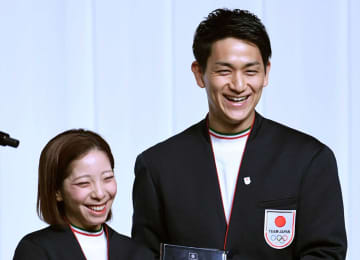 「誤解を招く！誤解を招く！」りくりゅう生放送での三浦のひと言に木原が大慌て「『これ欲しい』って言ったら・・・」