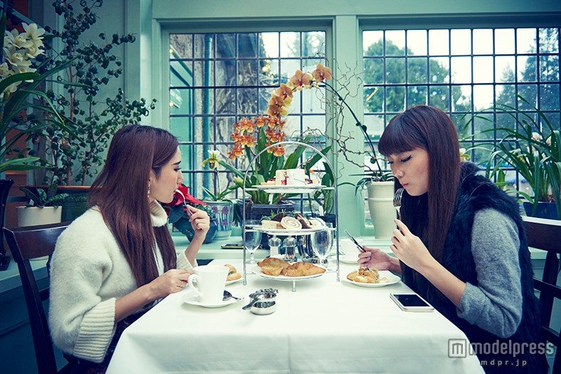 「ダイニングルームレストラン」／紅茶の種類は9種類から選べる