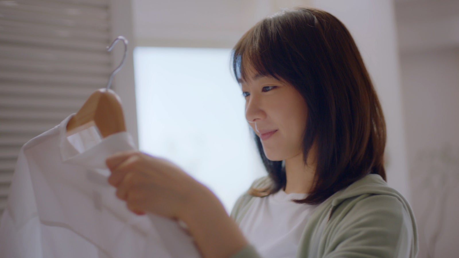 新垣結衣／新テレビCM「よきかな」篇より（提供写真）