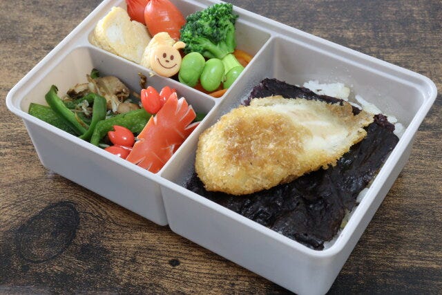 セリアに面白いデコレーションピックス