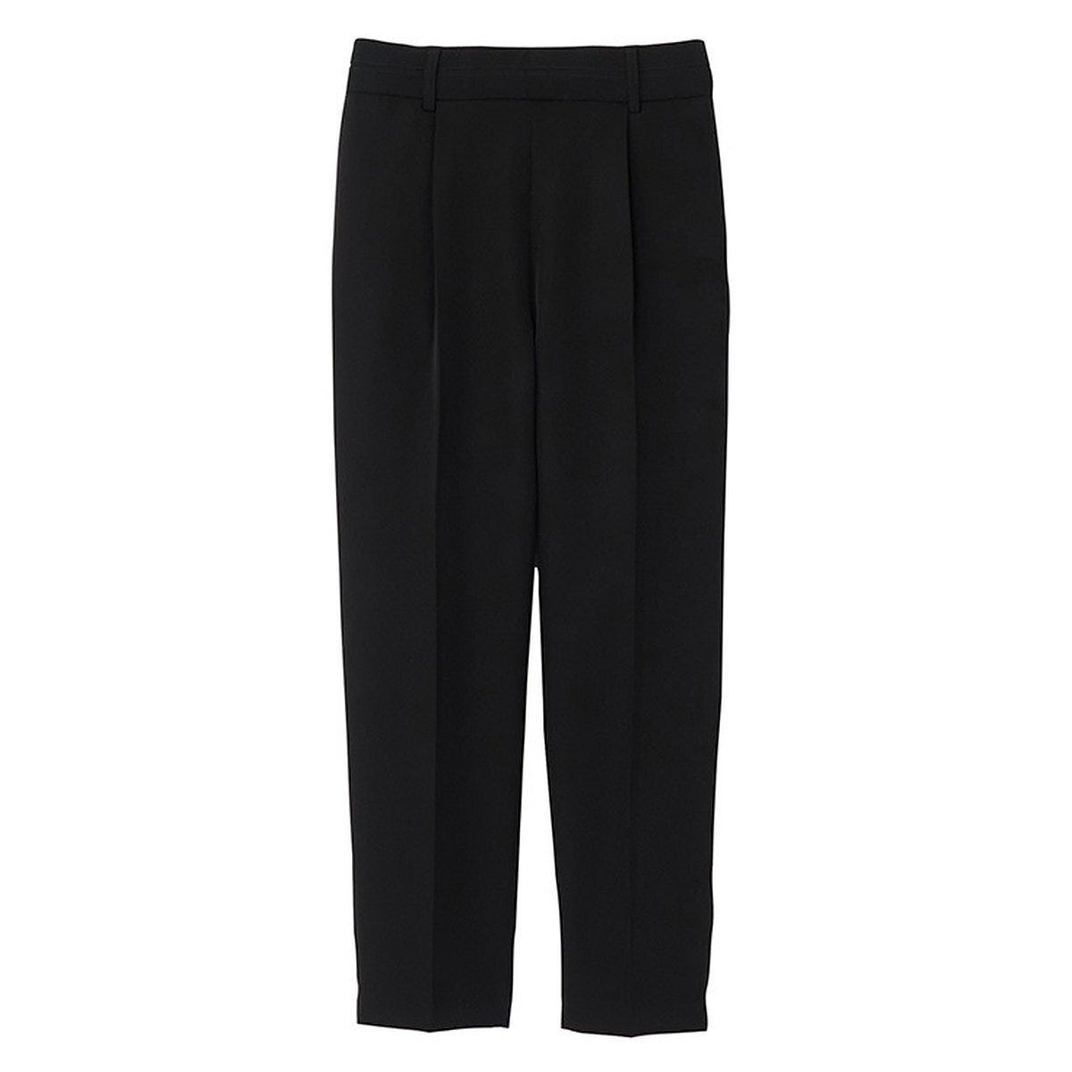 しまむらのテーパードパンツ（kana）