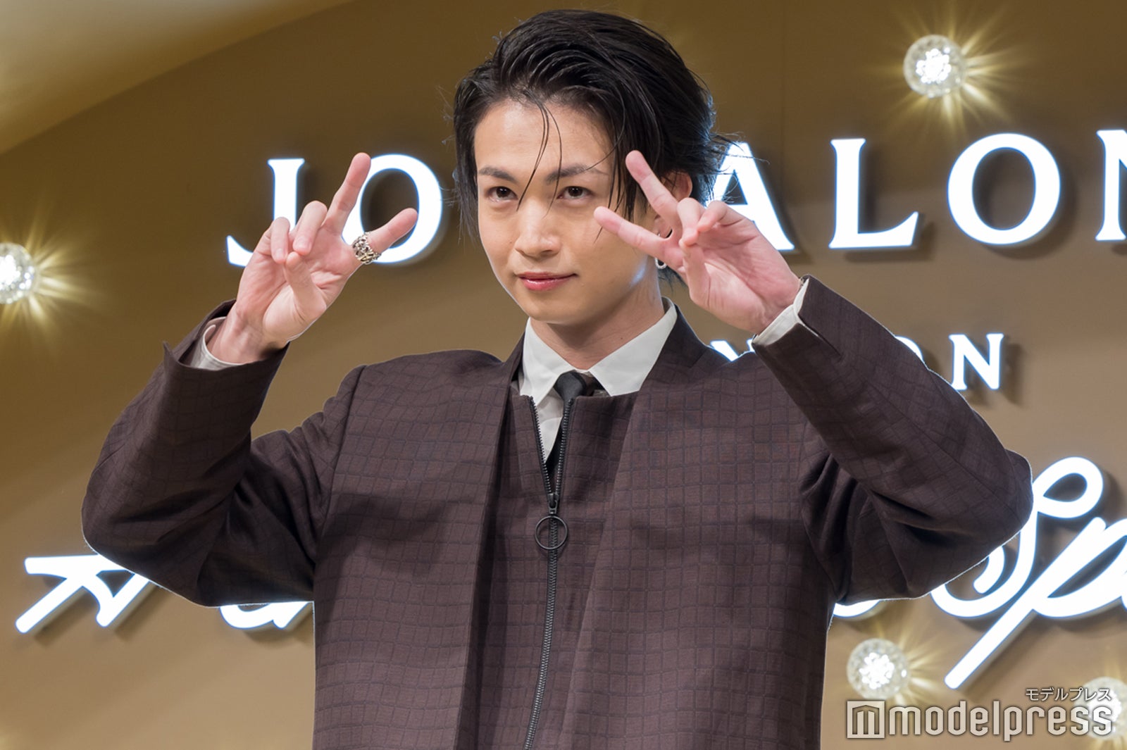 綱啓永（C）モデルプレス