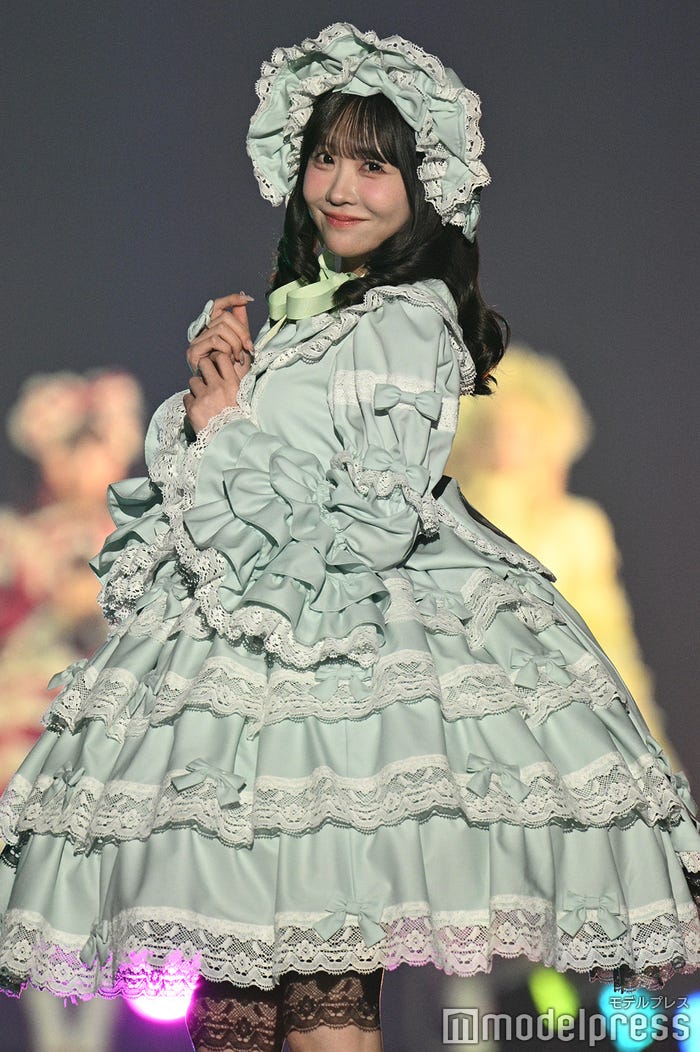 櫻井優衣/FRUITS ZIPPER(C)モデルプレス