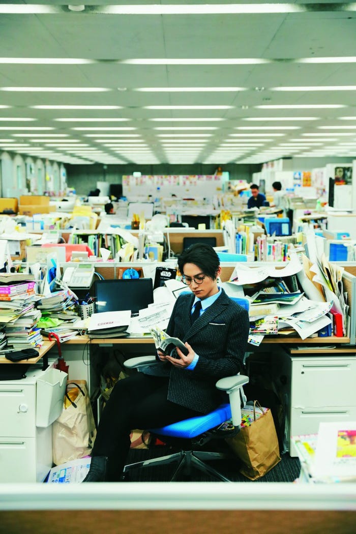 SKY-HI(日高光啓)「CanCam」1月号(2017年11月22日発売)より/画像提供:小学館